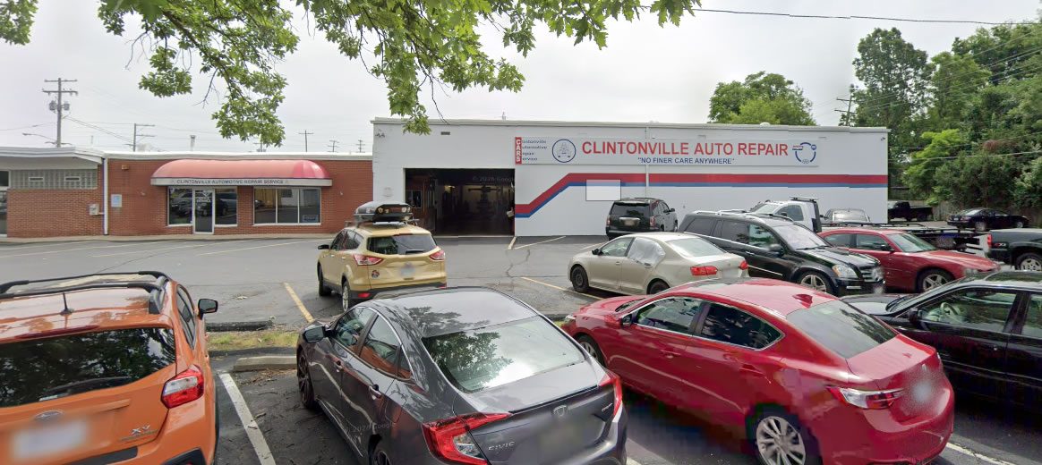 Clintonville Automotive Repair Service auto repair shop, 585 Oakland Park Ave, Columbus, OH 43214