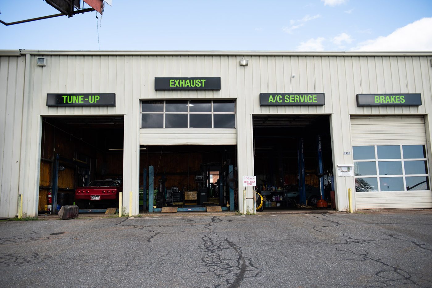 Chrome Auto Repair auto repair shop, 4998 S Amherst Hwy, Madison Heights, VA 24572