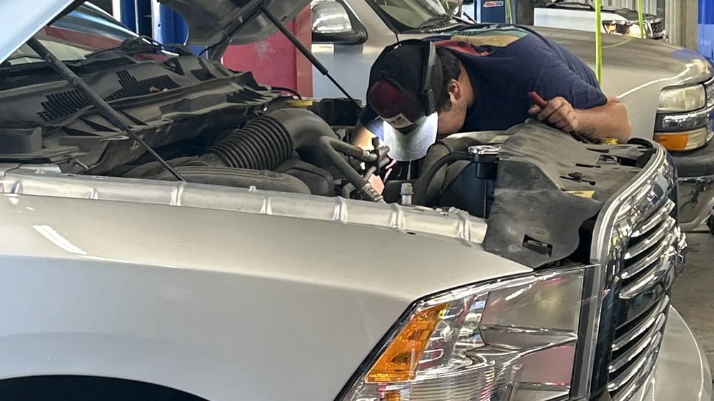 Gordon & Sandifer Auto Service in Baton Rouge, LA
